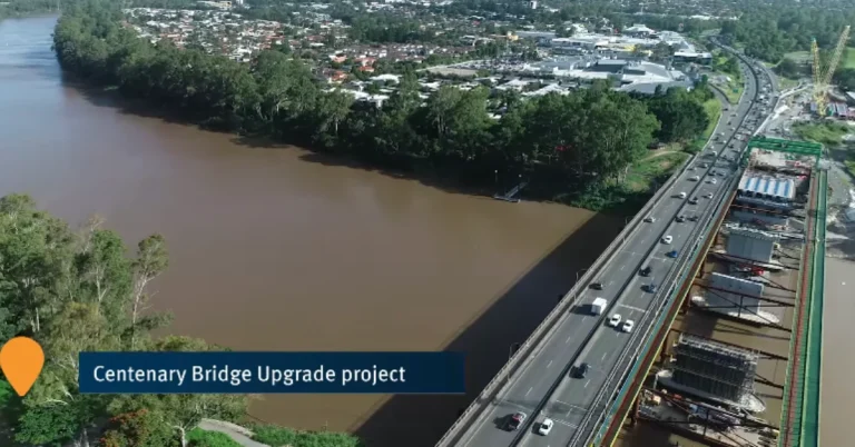 Centenary Bridge allows the bikeway to cross the Brisbane River